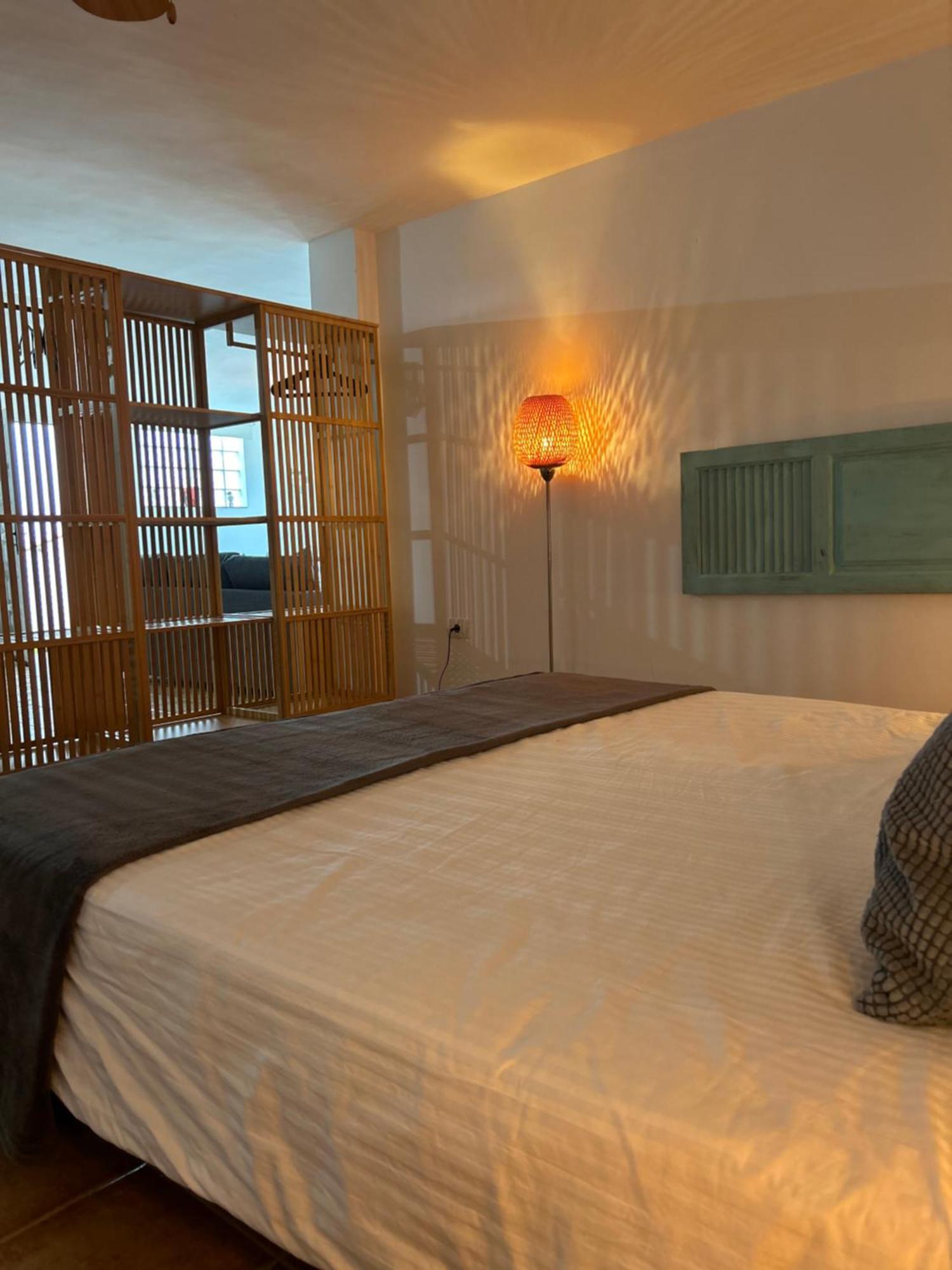 Large Studio Apartment! Costa Teguise Exterior photo